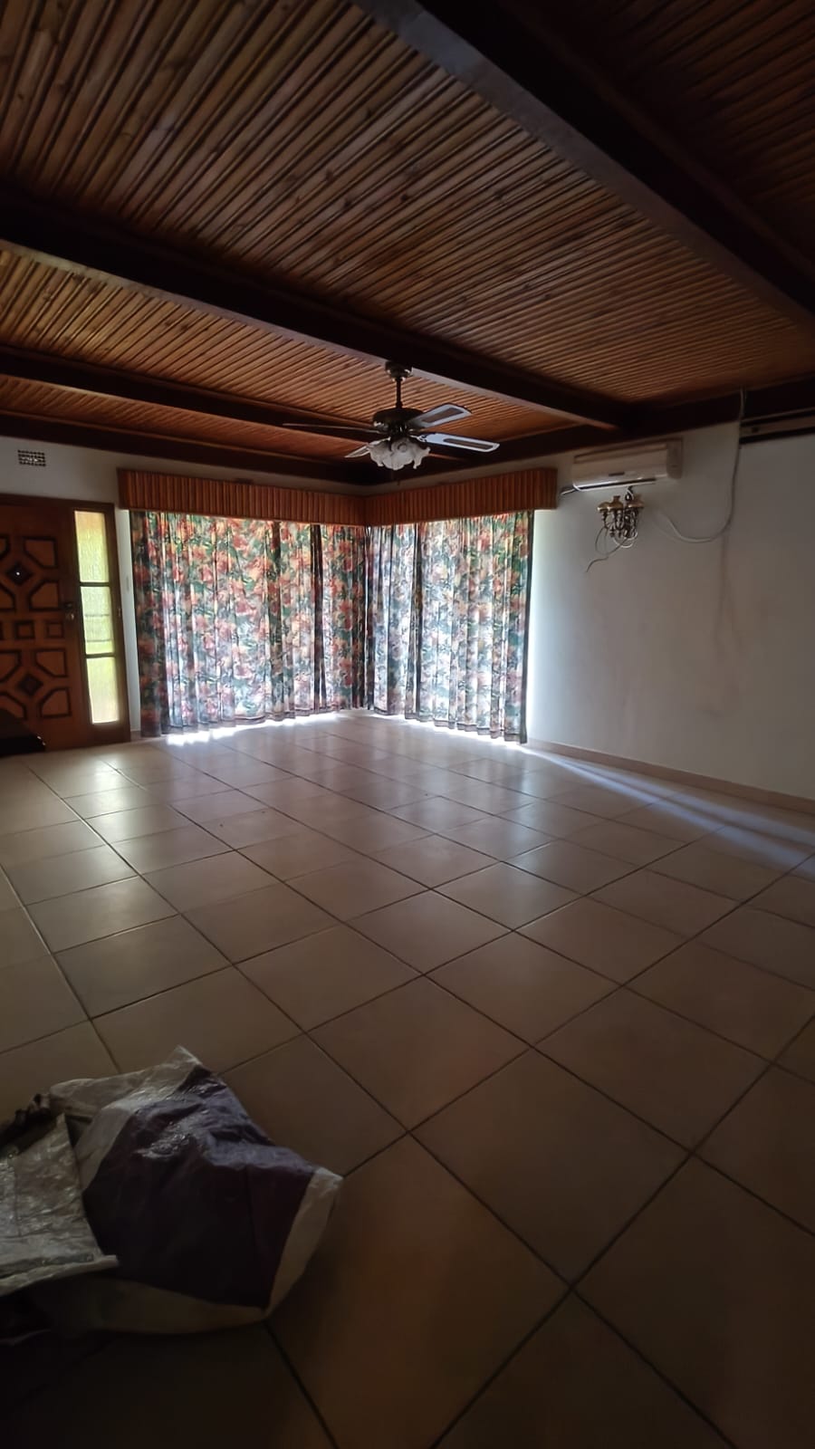 4 Bedroom Property for Sale in Hennenman Free State